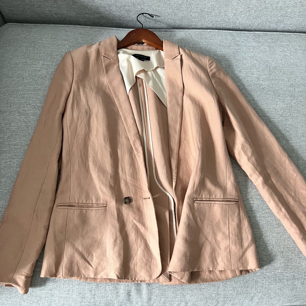 Ann taylor pink blazer